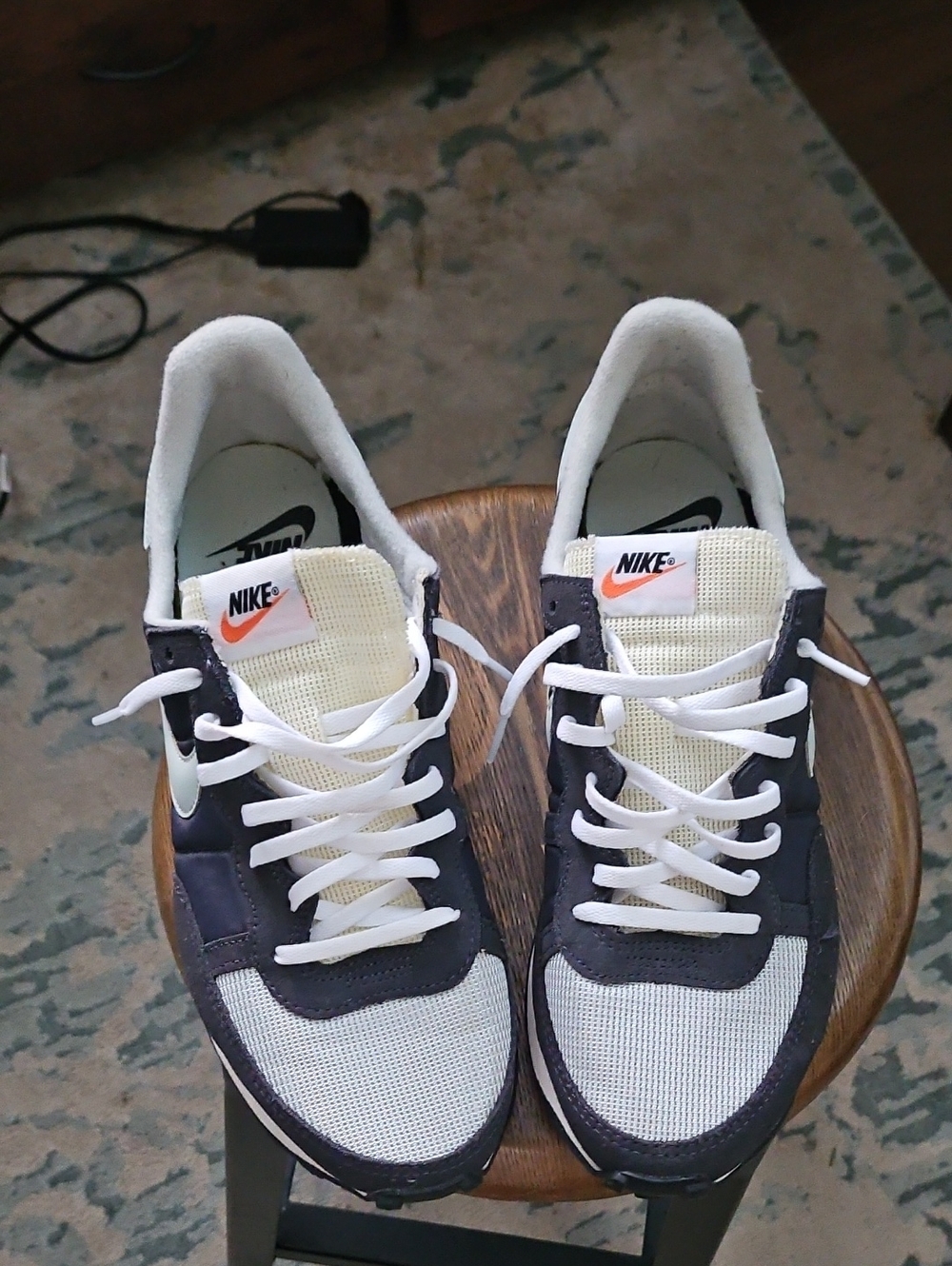 Nike Challenger OG Men’s Shadow Low-Top Sneakers